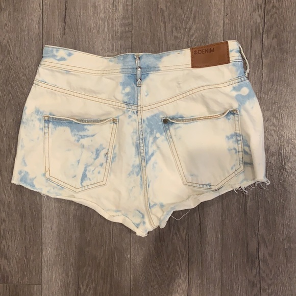 High waisted denim shorts - Picture 4 of 4